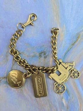 1941 Coach Horse & Carriage Bag Charm Keychain Gold Tone Fob